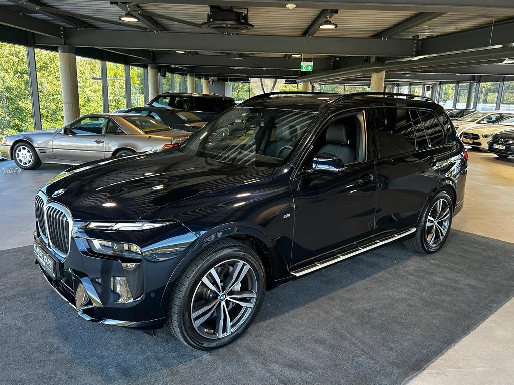 BMW X7 2024 г. Чёрный, пробег 54420 км