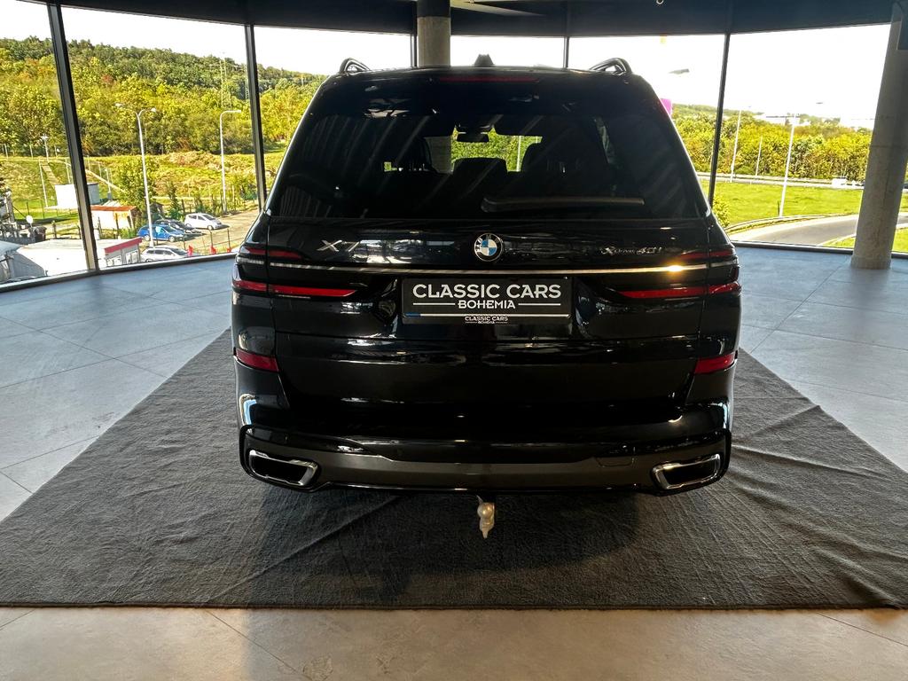BMW X7 2024 г. Чёрный, пробег 54420 км