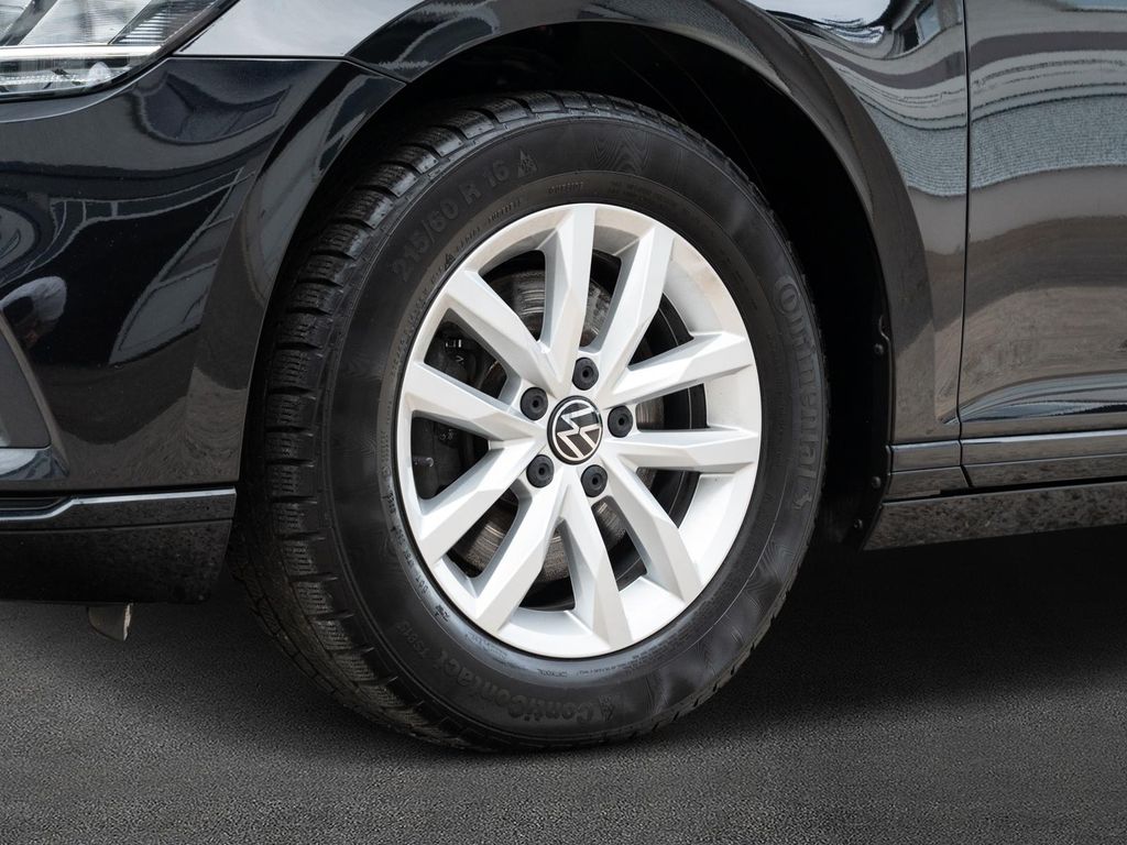 Volkswagen PASSAT VARIANT 2023 г. Чёрный, пробег 47736 км