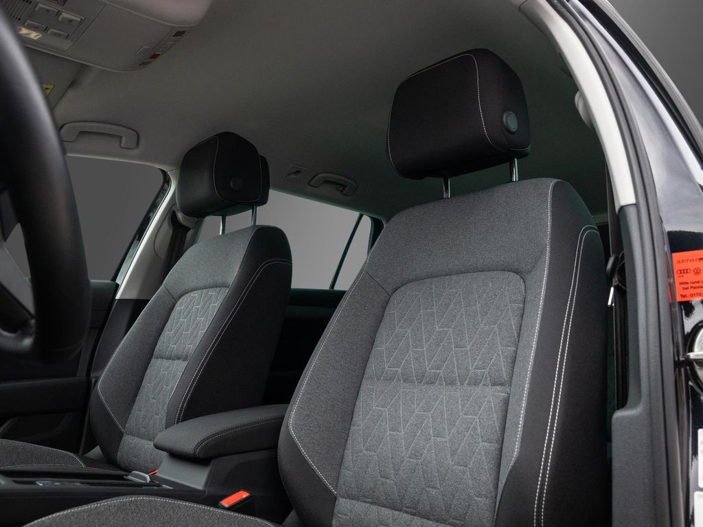 Volkswagen PASSAT VARIANT 2023 г. Чёрный, пробег 47736 км