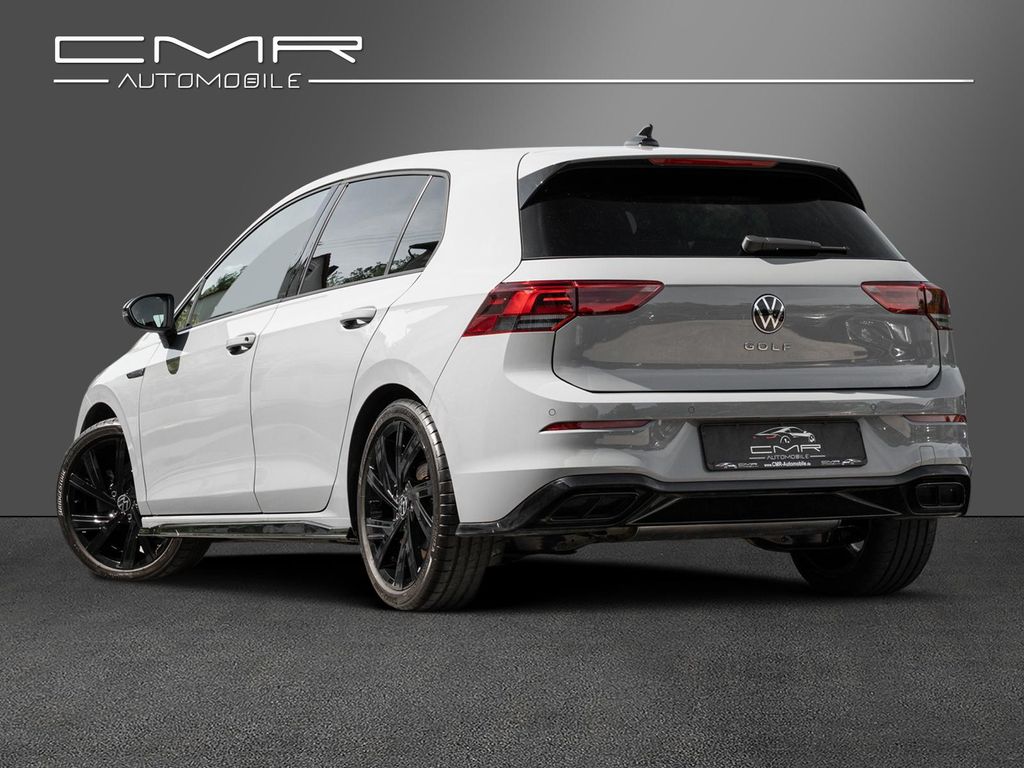 Volkswagen Golf 2024 г. Серый, пробег 10000 км