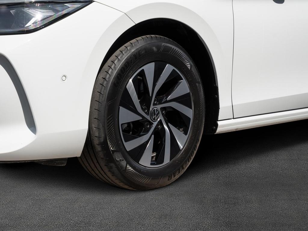 Volkswagen PASSAT VARIANT 2024 г. Белый, пробег 60000 км