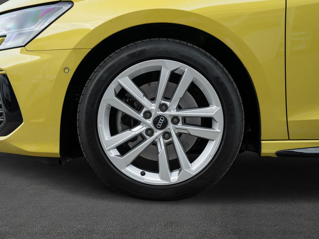 Audi A3 2021 г. Жёлтый, пробег 58707 км