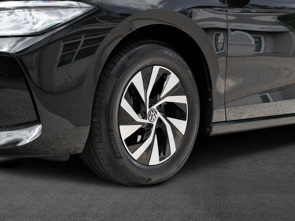 Volkswagen PASSAT VARIANT 2024 г. Чёрный, пробег 27399 км