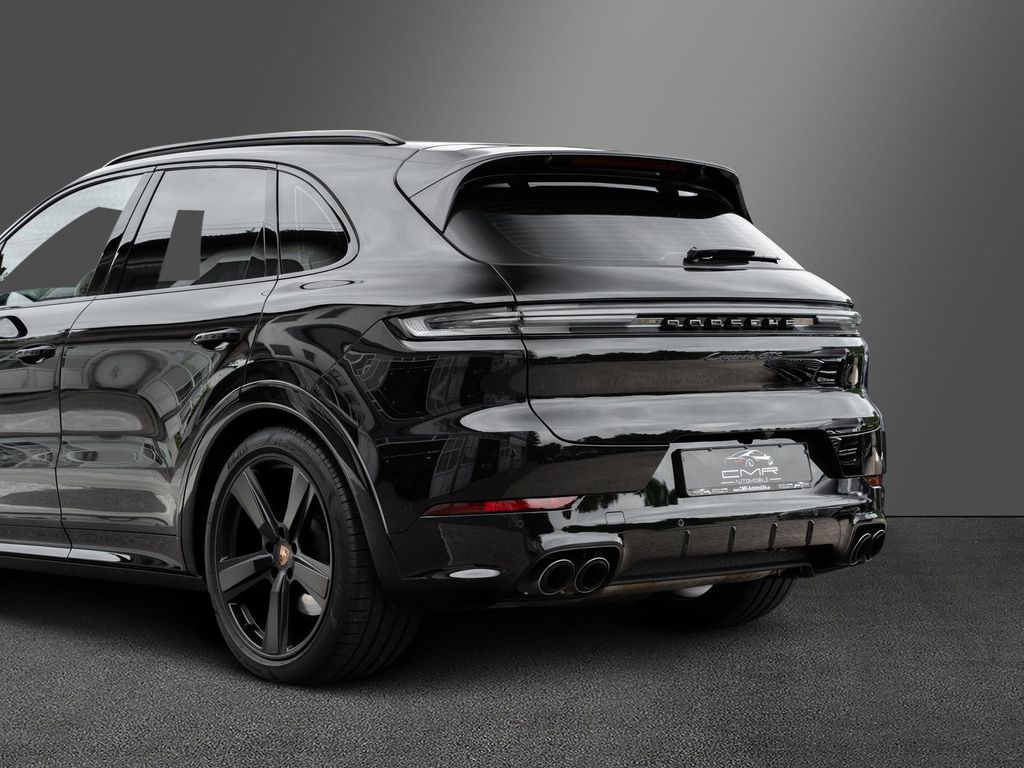 Porsche Cayenne 2025 г. Чёрный, пробег 26776 км