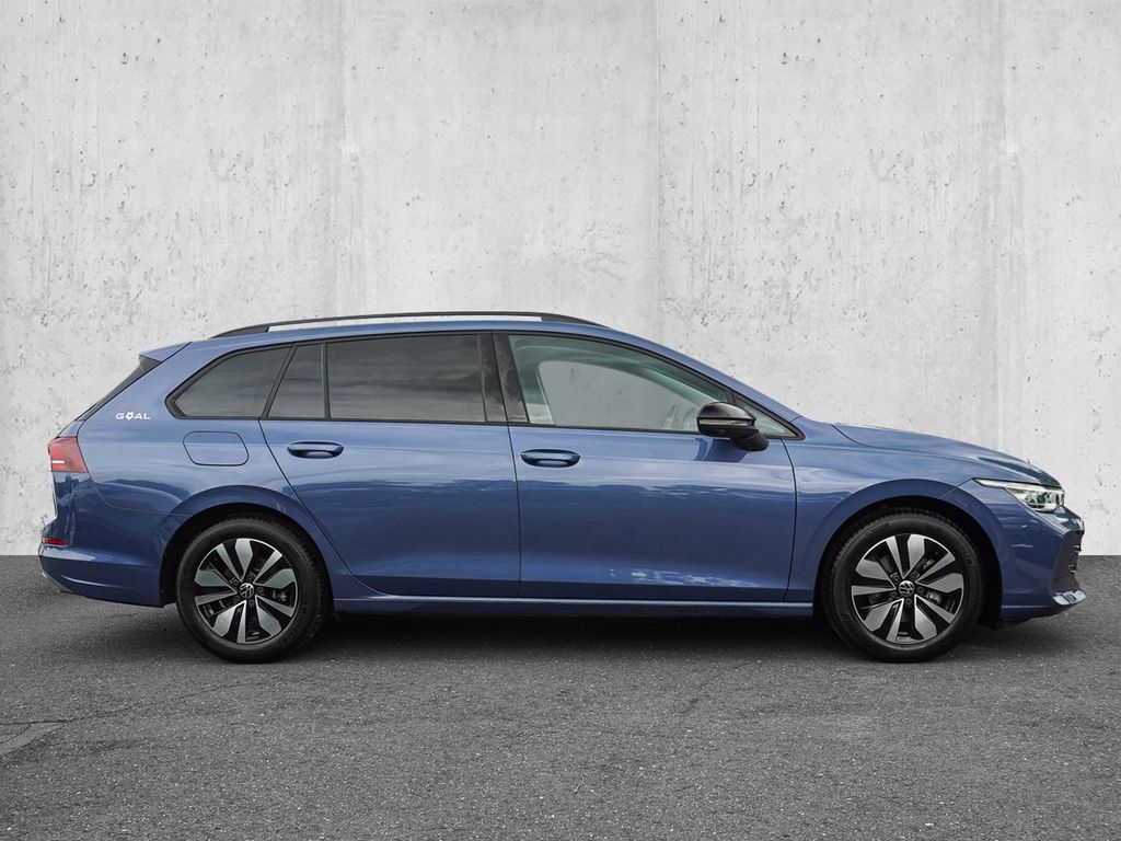 Volkswagen Golf 2025 г. Синий, пробег 14533 км