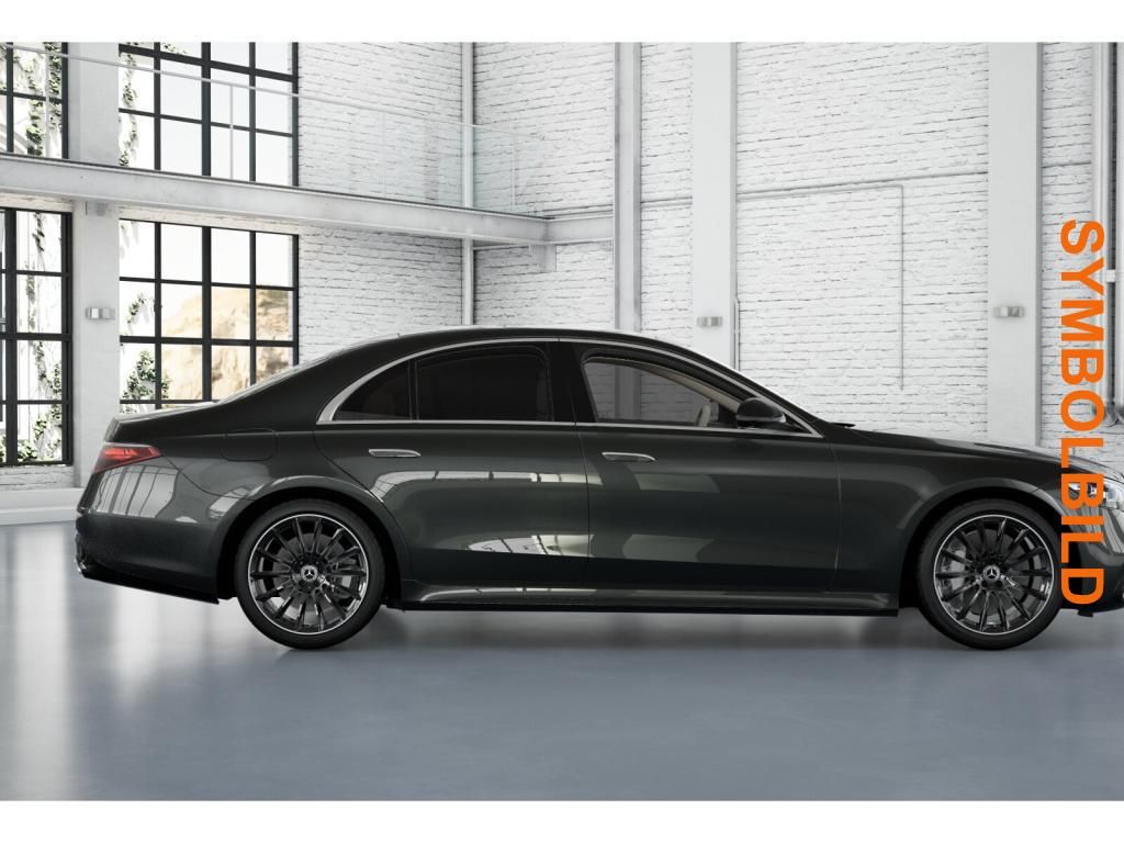 Mercedes-Benz S 450 2023 г. Серый, пробег 55786 км