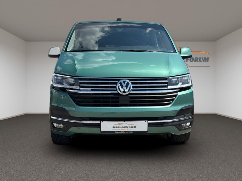 Volkswagen T6 MULTIVAN 2022 г. Зелёный, пробег 49900 км