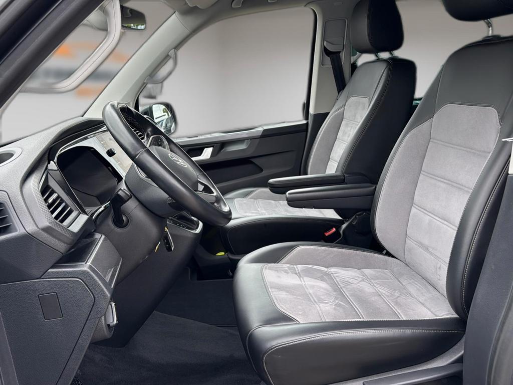 Volkswagen T6 MULTIVAN 2021 г. Серый, пробег 43000 км