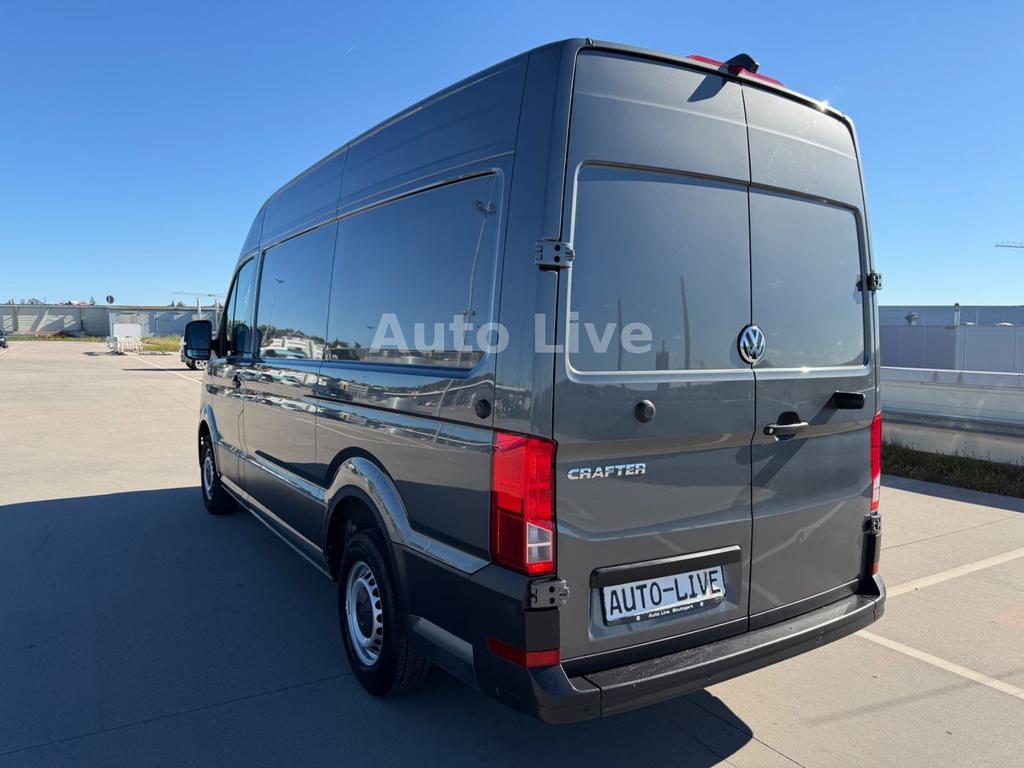 Volkswagen CRAFTER 2024 г. Серый, пробег 37900 км