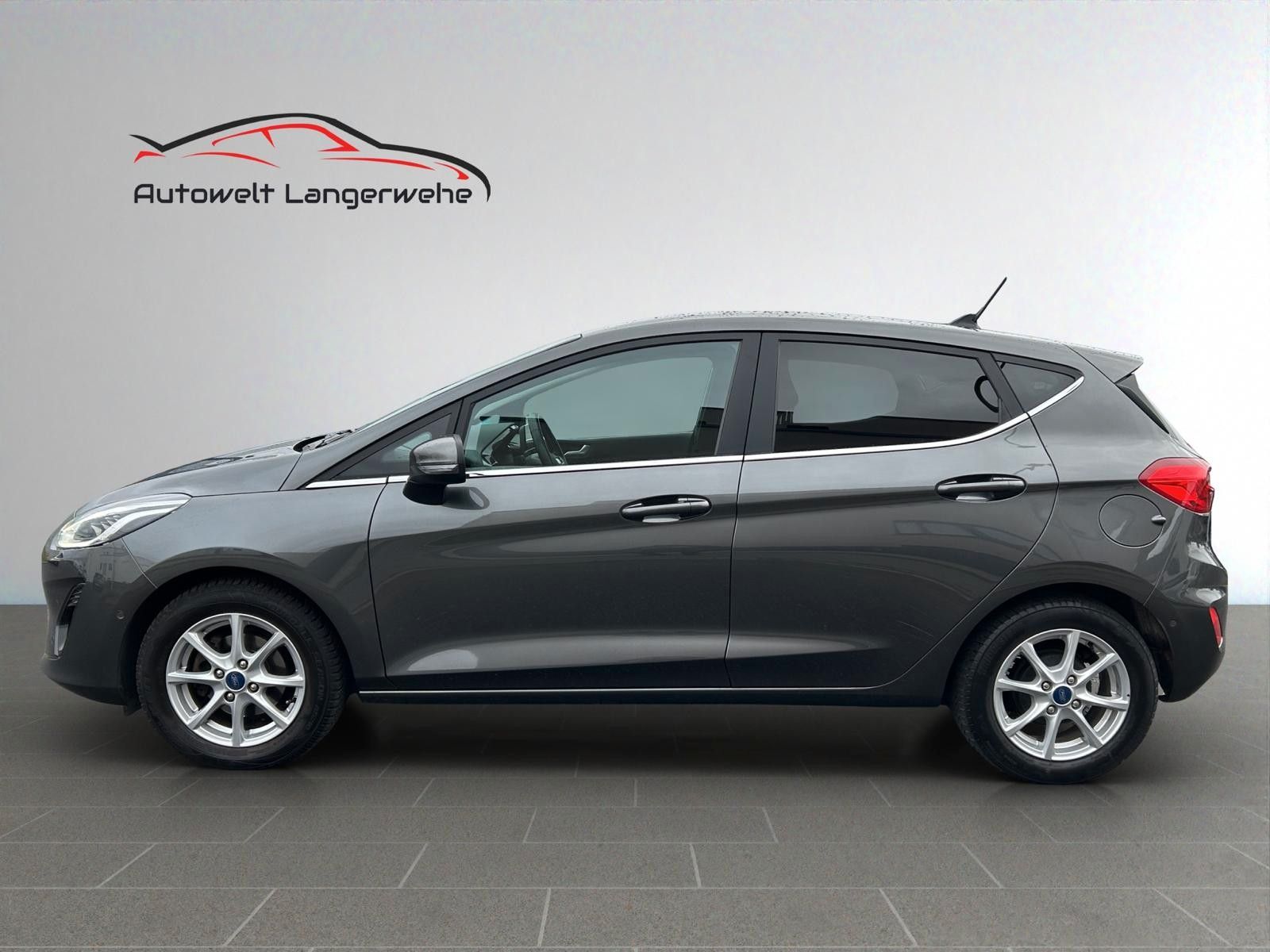 Ford Fiesta 2021 г. Серый, пробег 39000 км