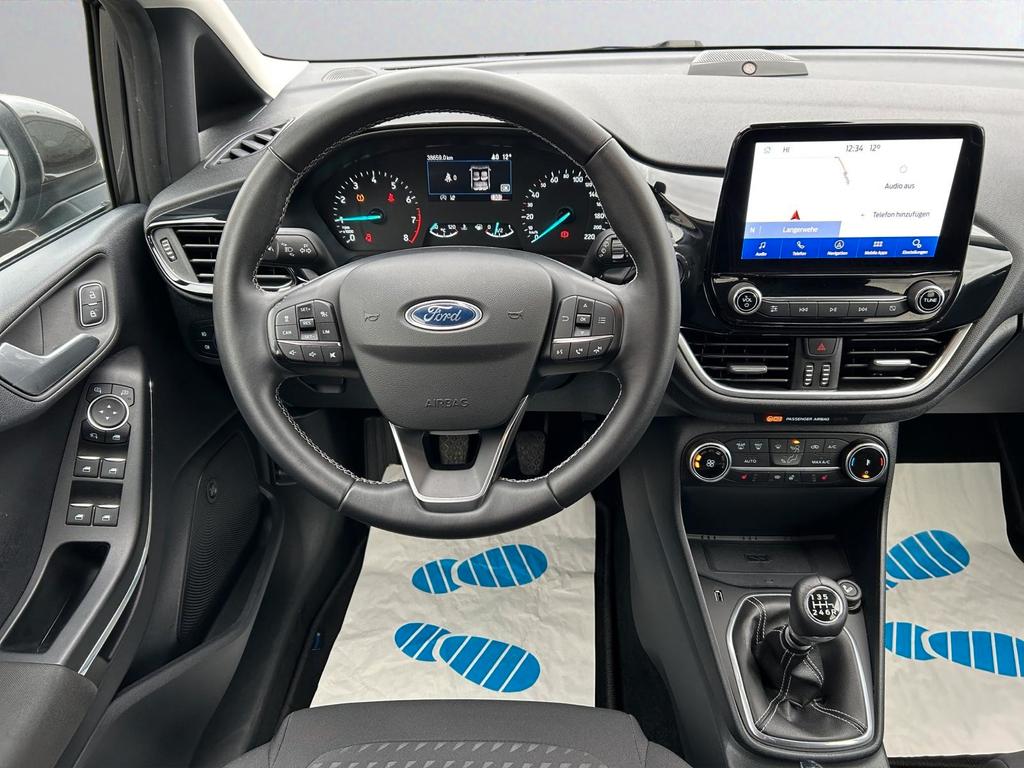 Ford Fiesta 2021 г. Серый, пробег 39000 км