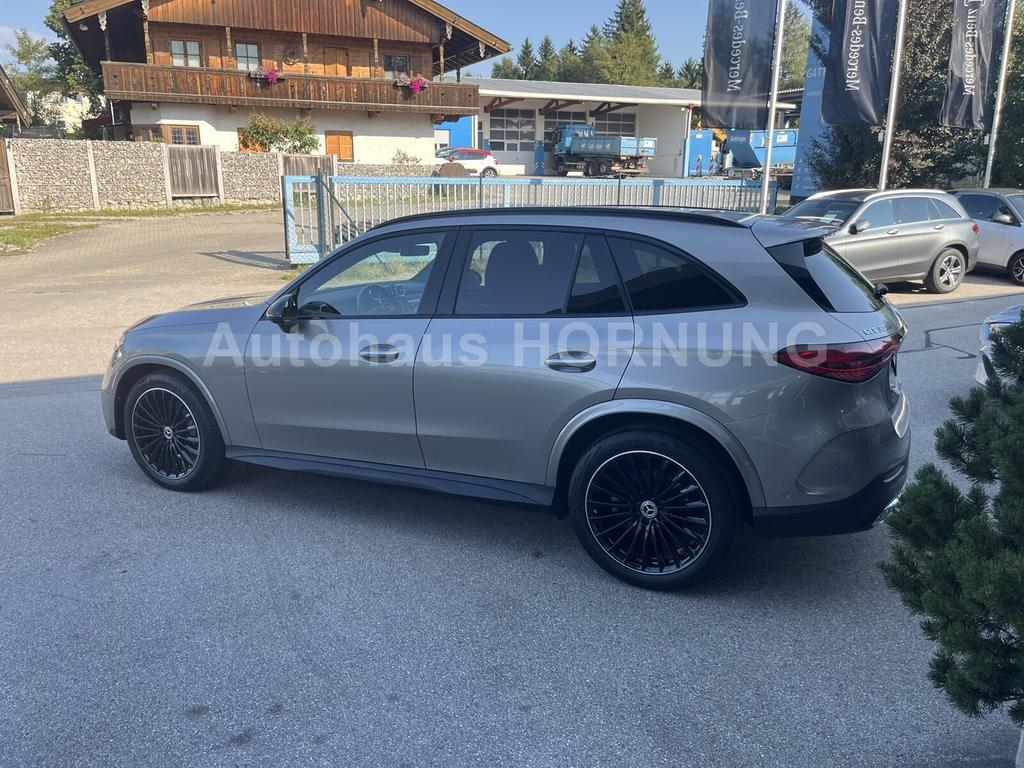 Mercedes-Benz GLC 300 2023 г. Серебристый, пробег 58214 км