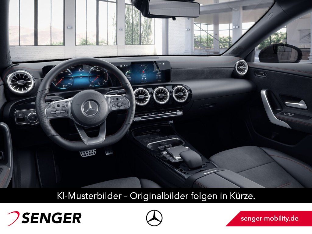 Mercedes-Benz CLA 200 2023 г. Чёрный, пробег 33500 км