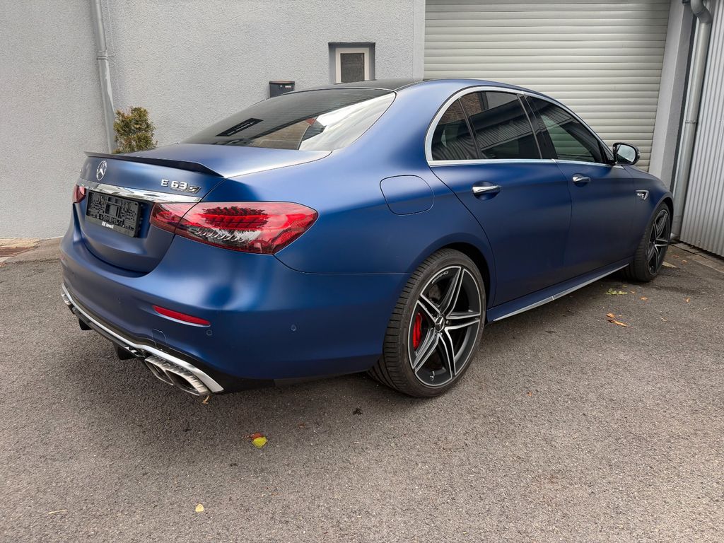 Mercedes-Benz E 63 AMG 2021 г. Синий, пробег 16950 км