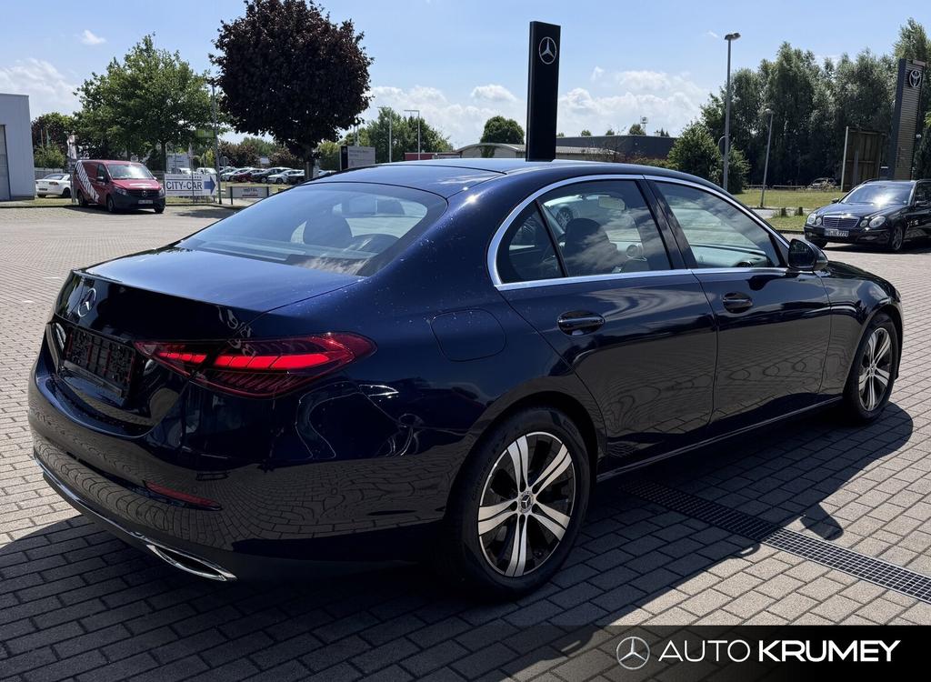 Mercedes-Benz C 180 2023 г. Синий, пробег 24160 км