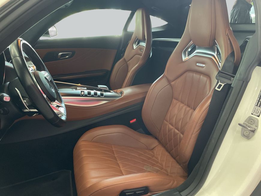 Mercedes-Benz AMG GT 2022 г. Белый, пробег 27719 км