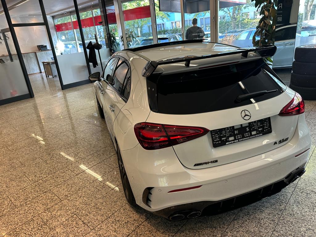 Mercedes-Benz A 45 AMG 2023 г. Серебристый, пробег 57663 км