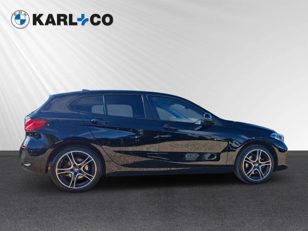 BMW 118 2023 г. Чёрный, пробег 43886 км