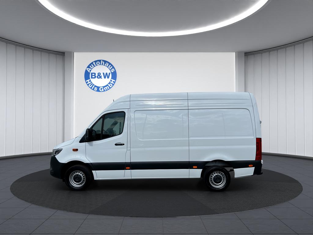 Mercedes-Benz SPRINTER 2024 г. Белый, пробег 36200 км