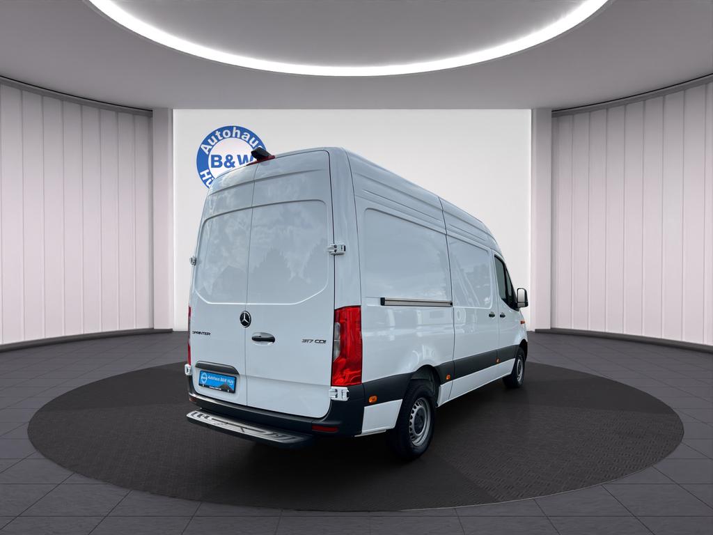 Mercedes-Benz SPRINTER 2024 г. Белый, пробег 36200 км