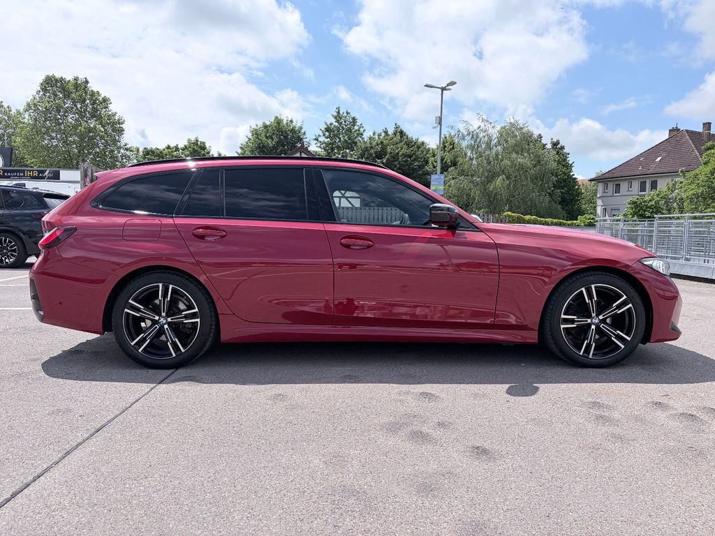 BMW 320 2024 г. Красный, пробег 60000 км