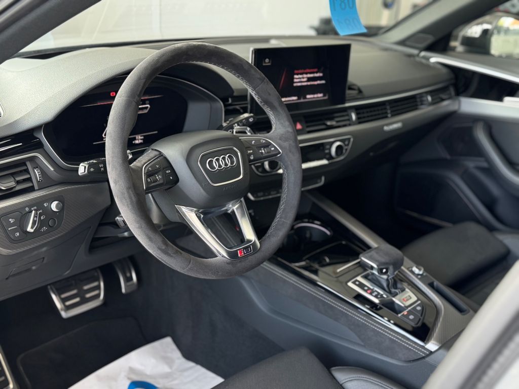Audi RS4 2022 г. Серый, пробег 24541 км