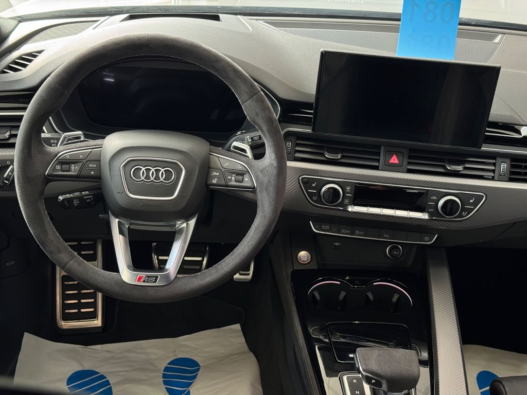 Audi RS4 2022 г. Серый, пробег 24541 км