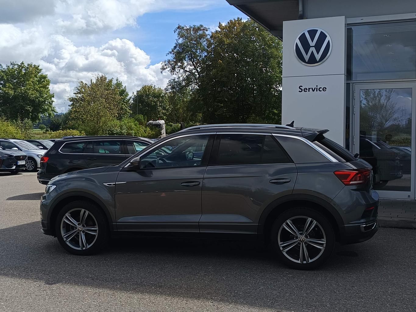 Volkswagen T-Roc 2022 г. Серый, пробег 40068 км