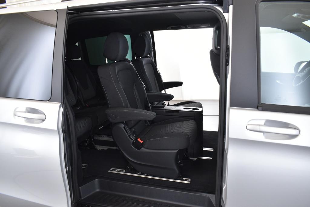 Mercedes-Benz V 250 2022 г. Серебристый, пробег 53397 км