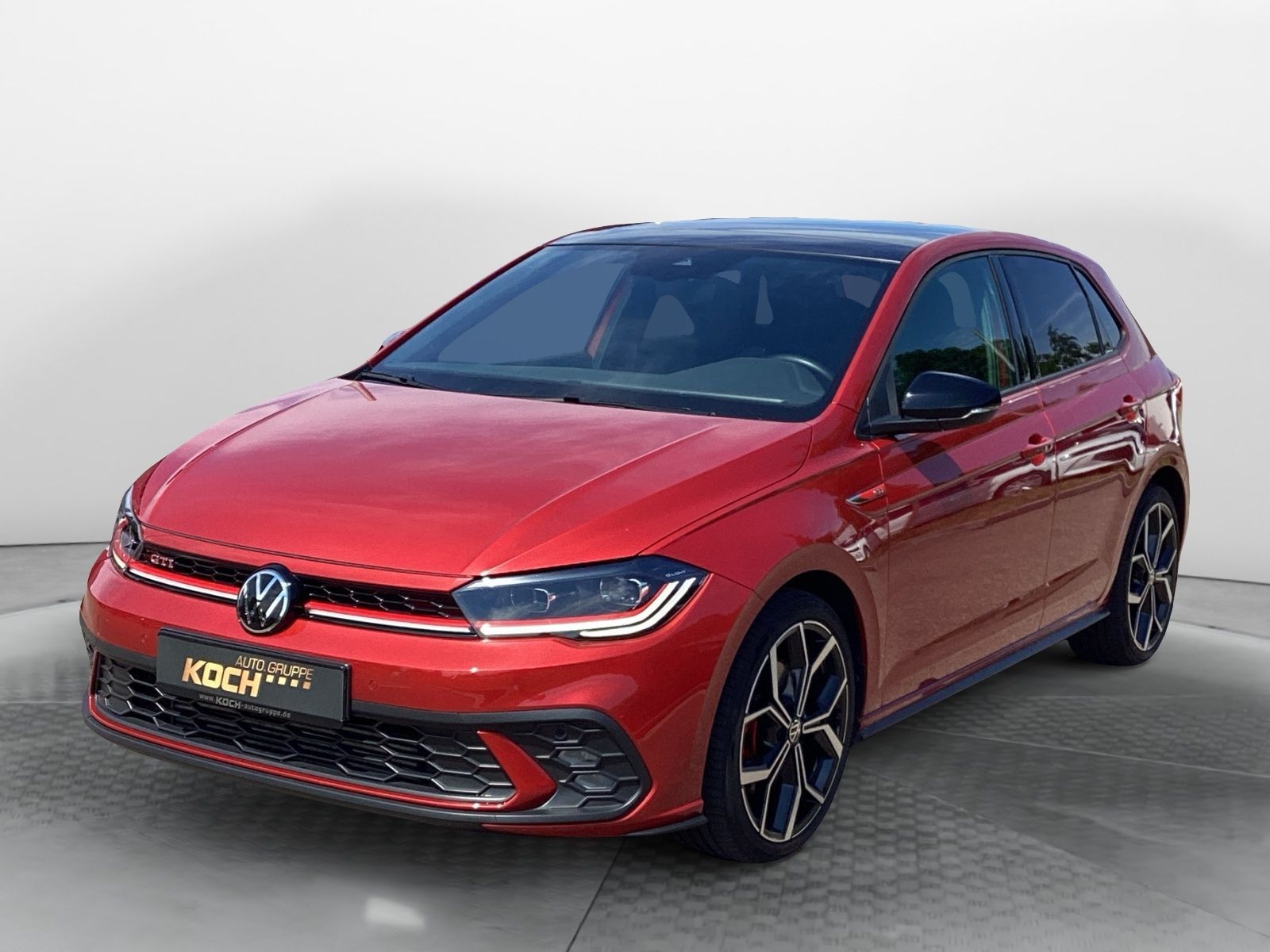 Volkswagen Polo 2023 г. Красный, пробег 50350 км