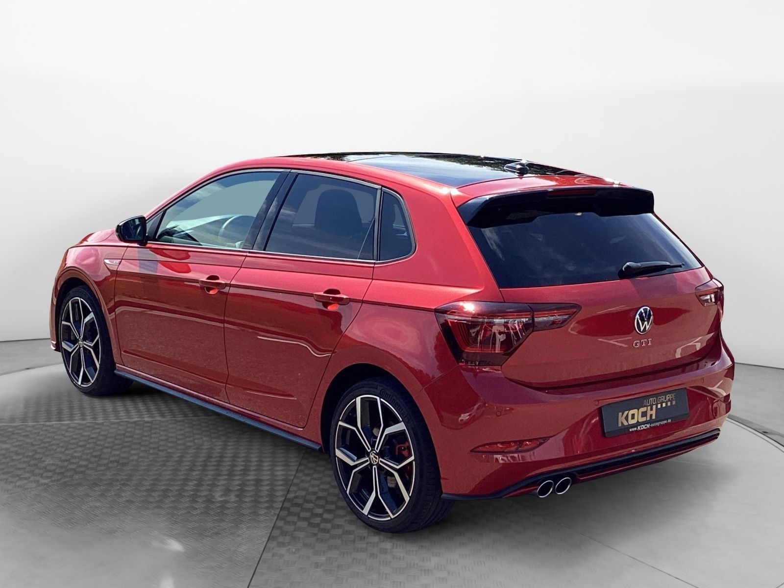 Volkswagen Polo 2023 г. Красный, пробег 50350 км