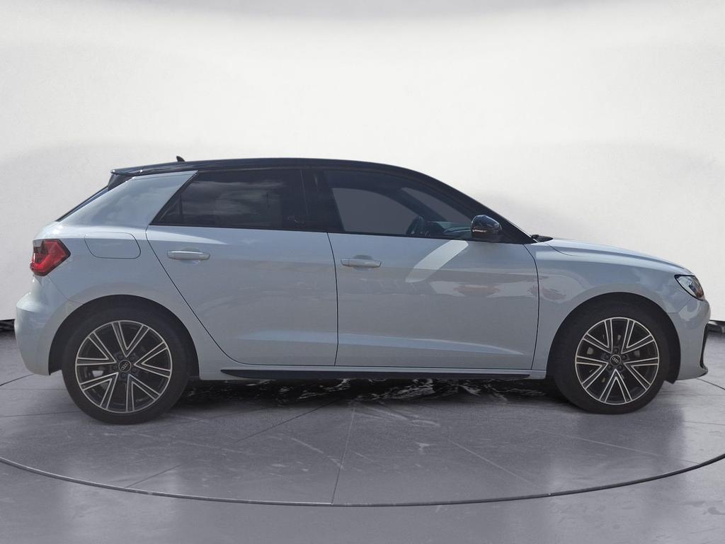 Audi A1 2022 г. Белый, пробег 42654 км