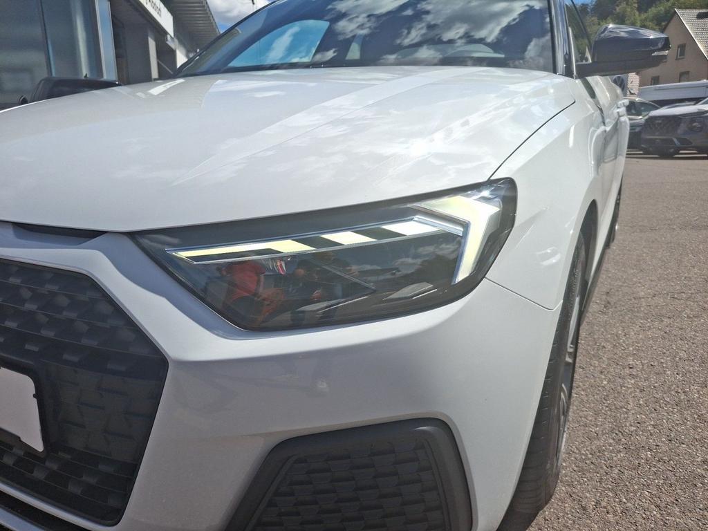 Audi A1 2022 г. Белый, пробег 42654 км