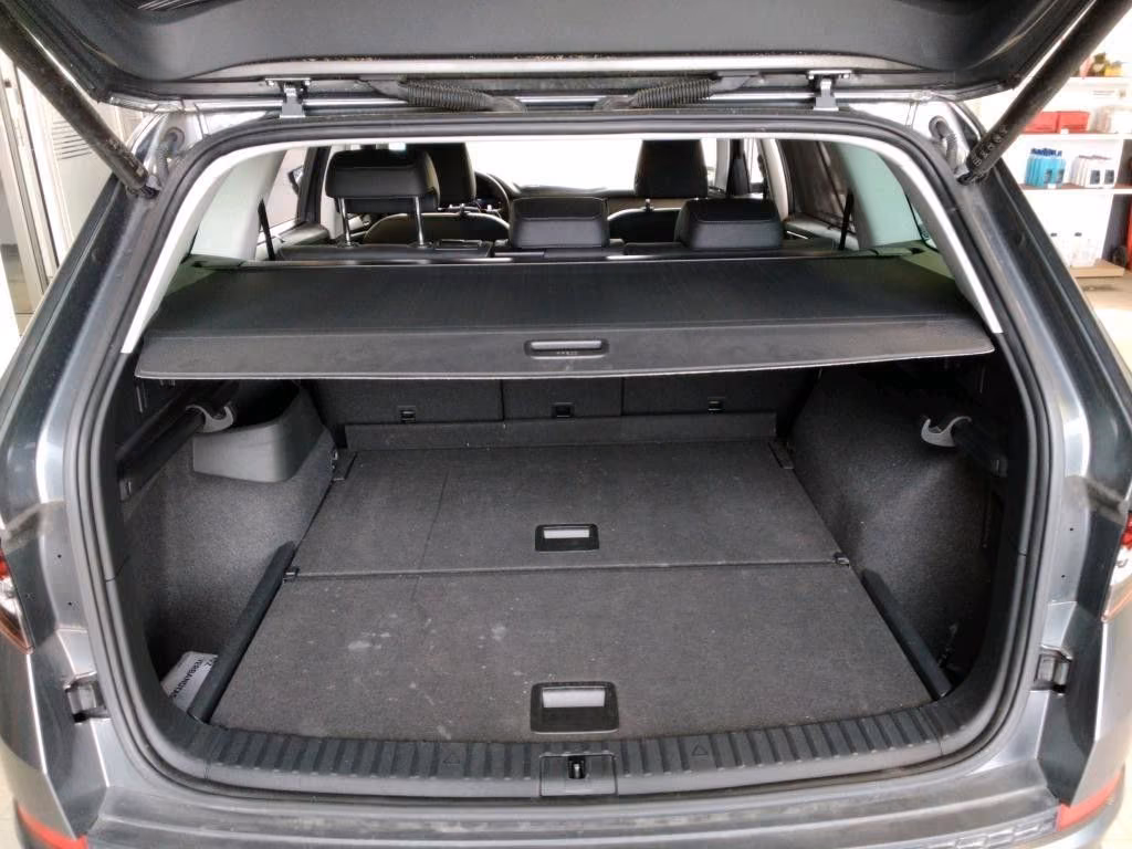 Skoda Kodiaq 2023 г. Серый, пробег 56546 км
