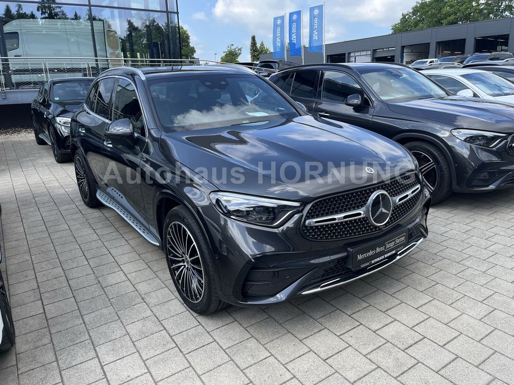 Mercedes-Benz GLC 220 2024 г. Серый, пробег 54829 км