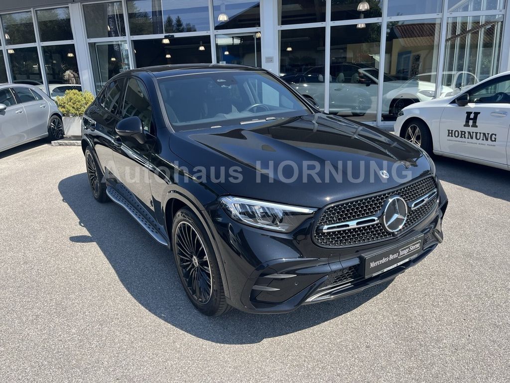 Mercedes-Benz GLC 220 2024 г. Чёрный, пробег 51966 км