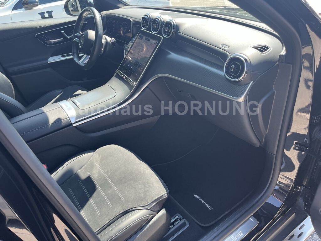 Mercedes-Benz GLC 220 2024 г. Чёрный, пробег 51966 км