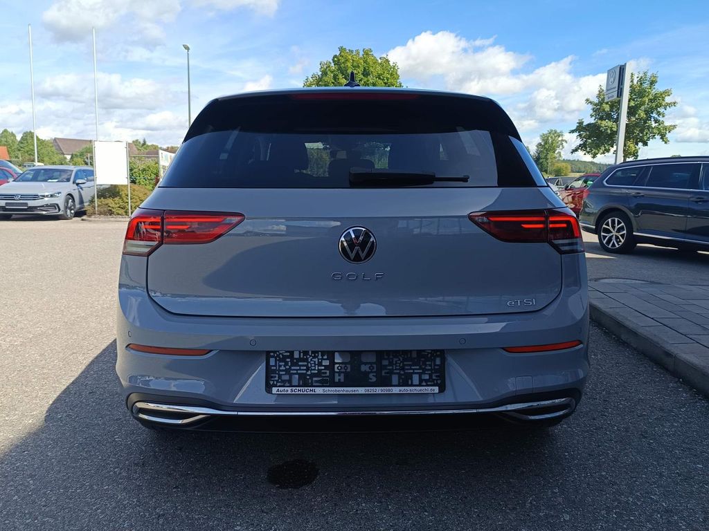 Volkswagen Golf 2024 г. Серый, пробег 20994 км
