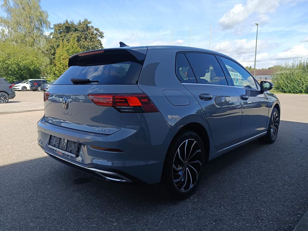 Volkswagen Golf 2024 г. Серый, пробег 20994 км