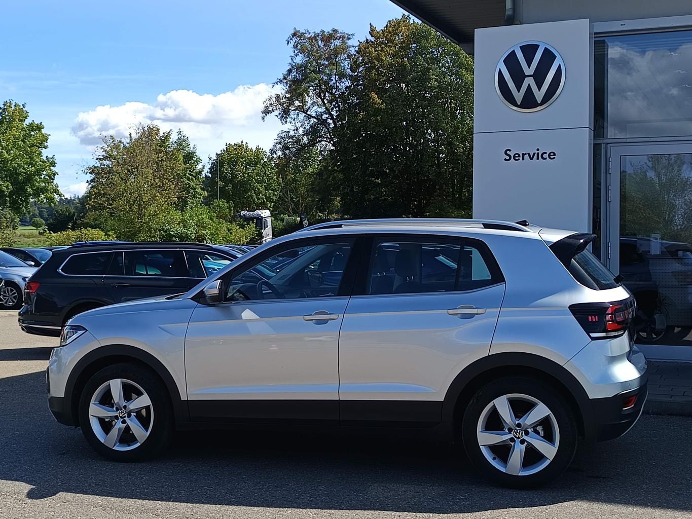 Volkswagen T-Cross 2022 г. Серебристый, пробег 27719 км