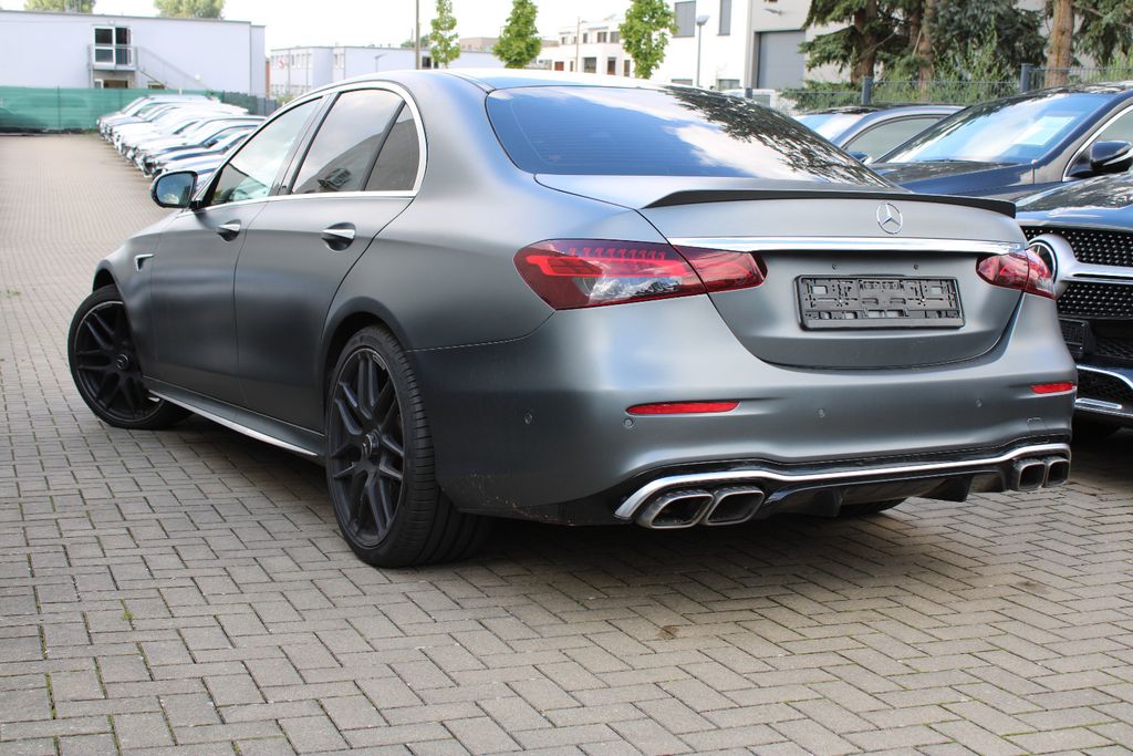Mercedes-Benz E 63 AMG 2021 г. Серый, пробег 48620 км