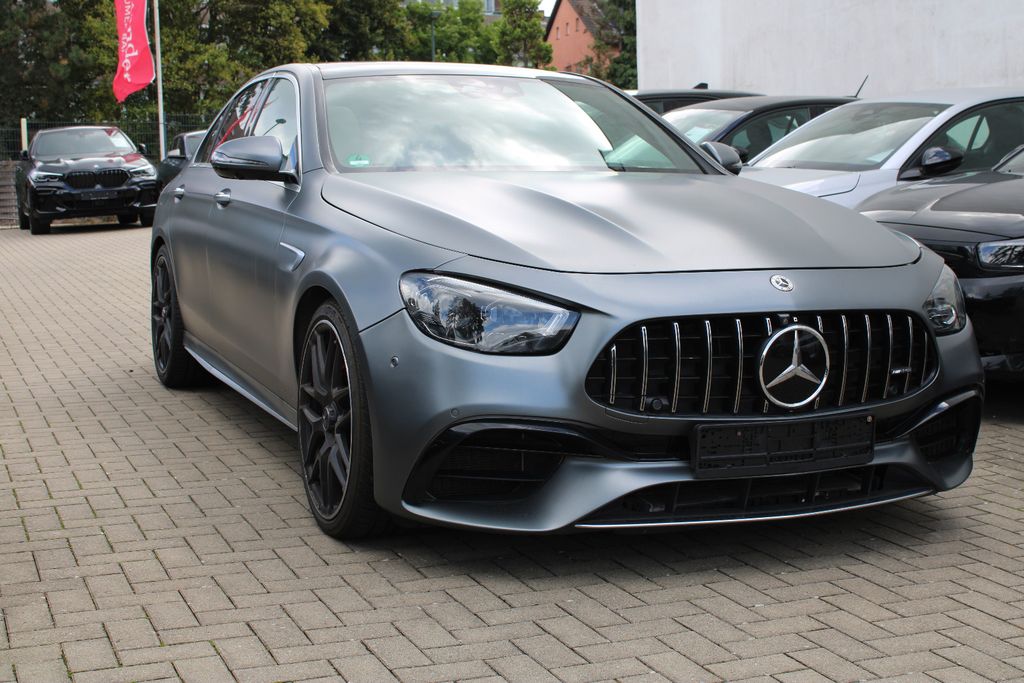 Mercedes-Benz E 63 AMG 2021 г. Серый, пробег 48620 км