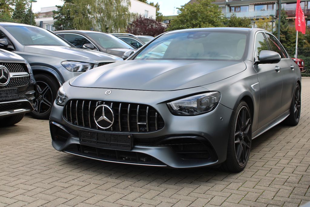 Mercedes-Benz E 63 AMG 2021 г. Серый, пробег 48620 км