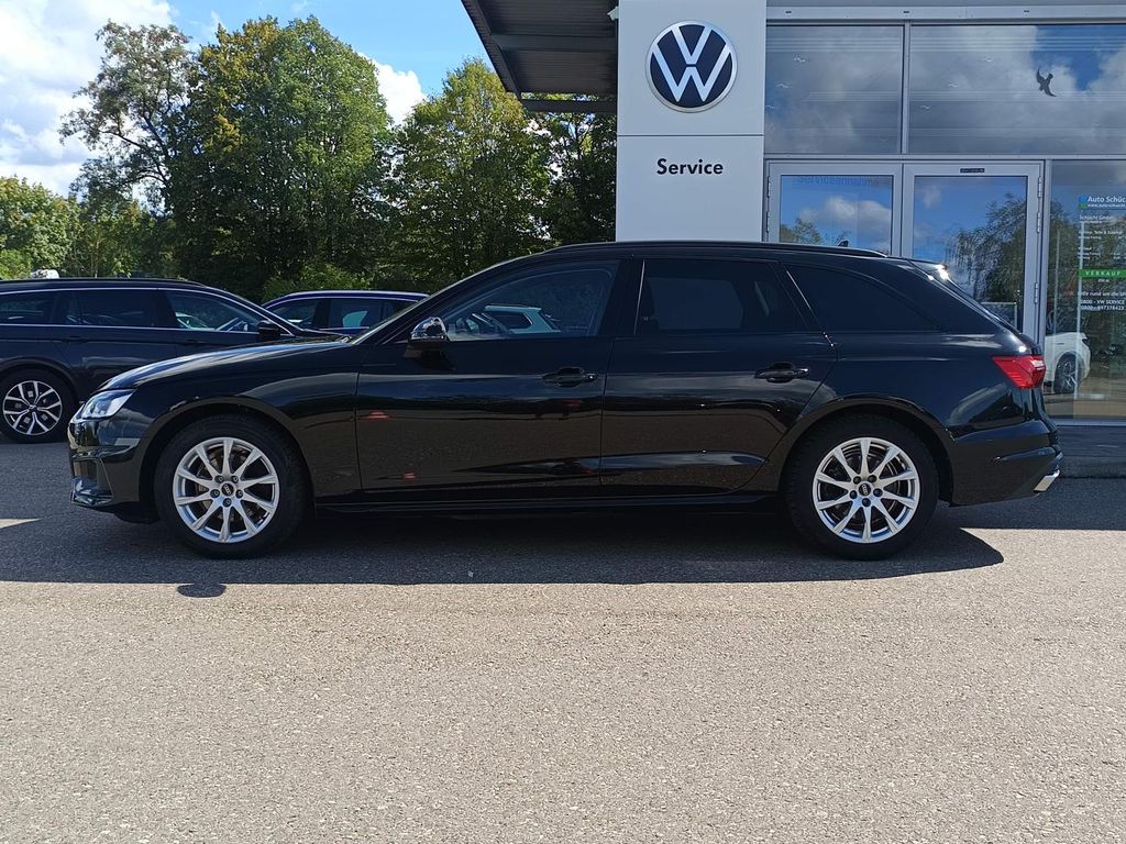 Audi A4 2023 г. Чёрный, пробег 49772 км