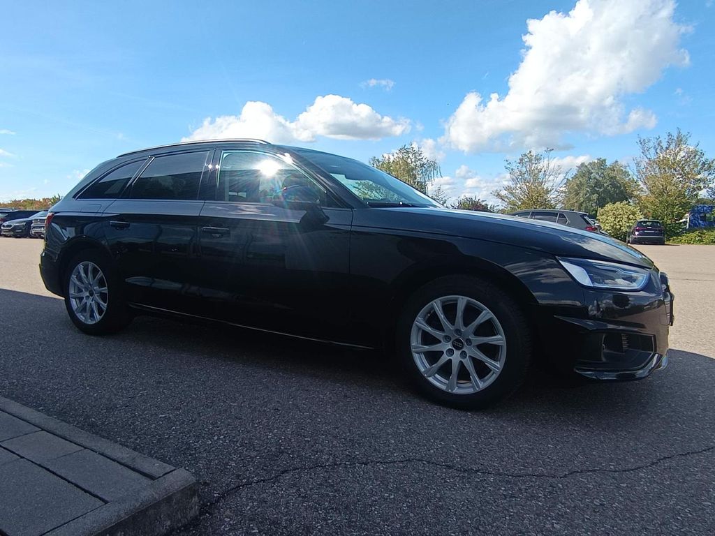Audi A4 2023 г. Чёрный, пробег 49772 км