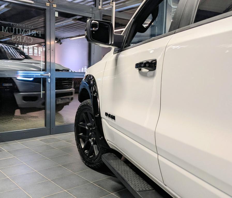 Dodge RAM 2024 г. Белый, пробег 37971 км