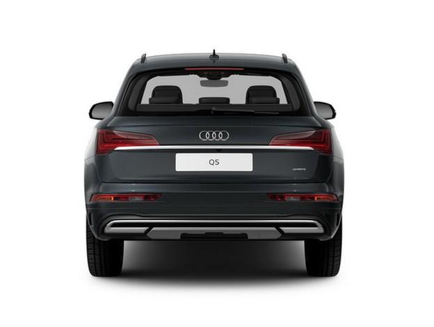 Audi Q5 2023 г. Серый, пробег 55600 км
