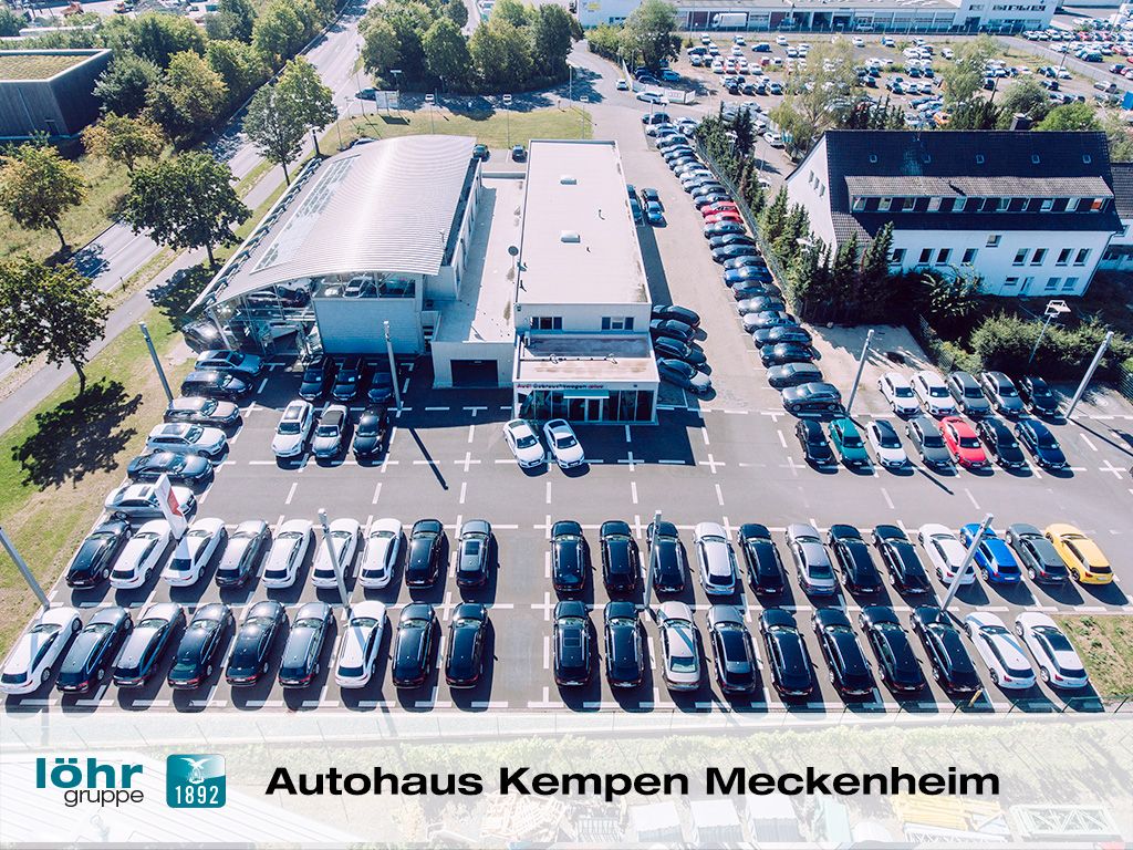 Audi Q5 2023 г. Серый, пробег 55600 км
