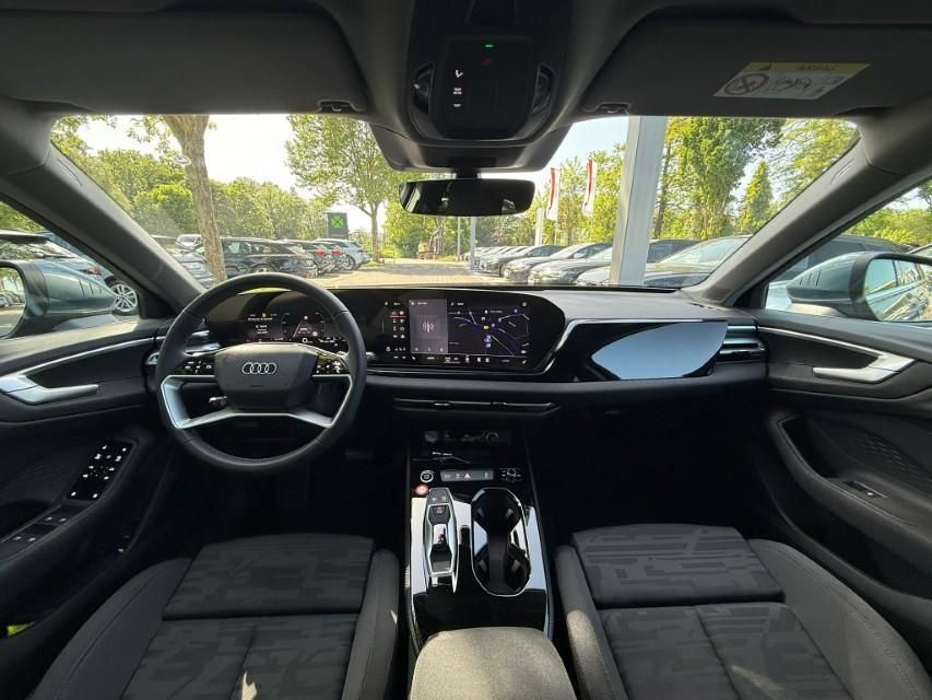 Audi A5 2025 г. Синий, пробег 11072 км